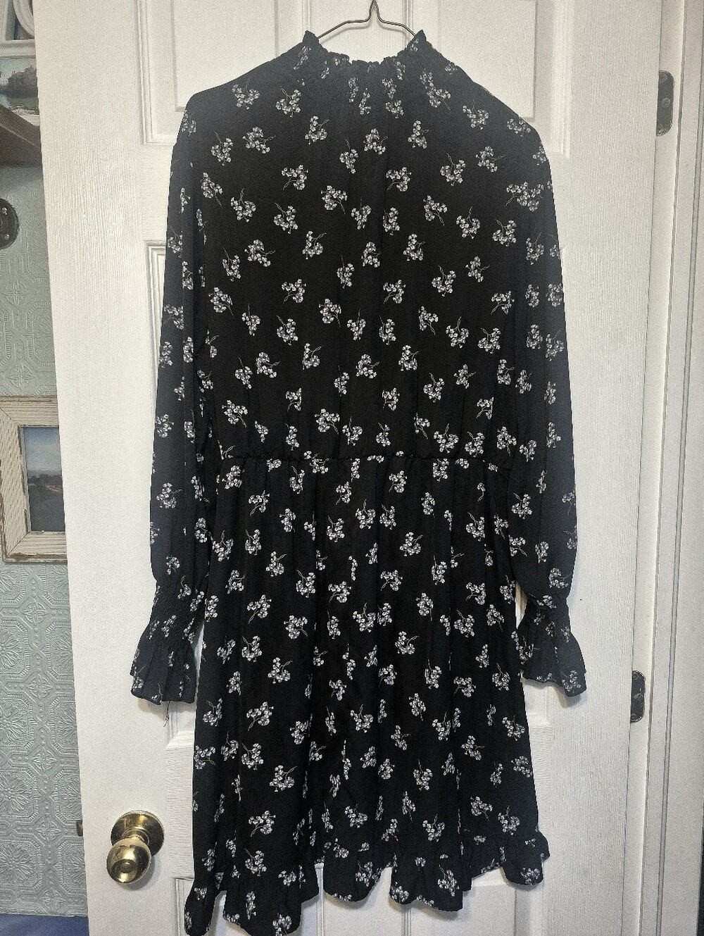 Black Floral High-Neck Long Sleeve Dress. Super Cute All Year Round. XL